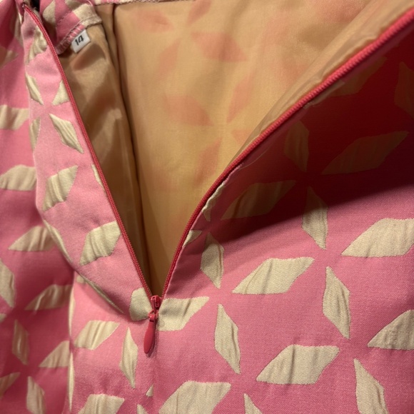 Lily & Taylor Suit - Picture 12 of 13